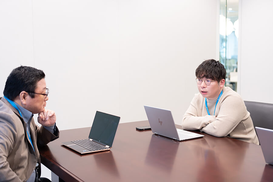 社員インタビュー