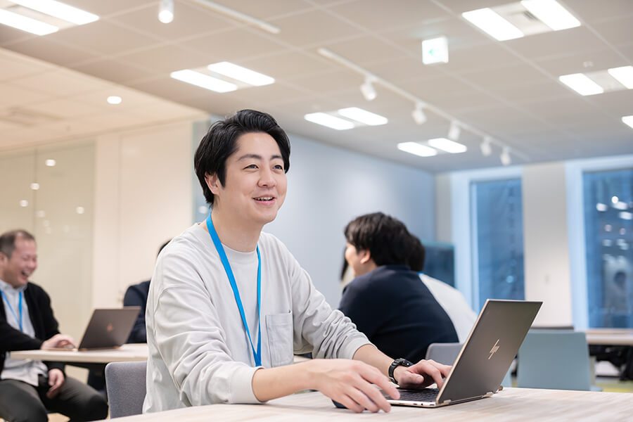 社員インタビュー