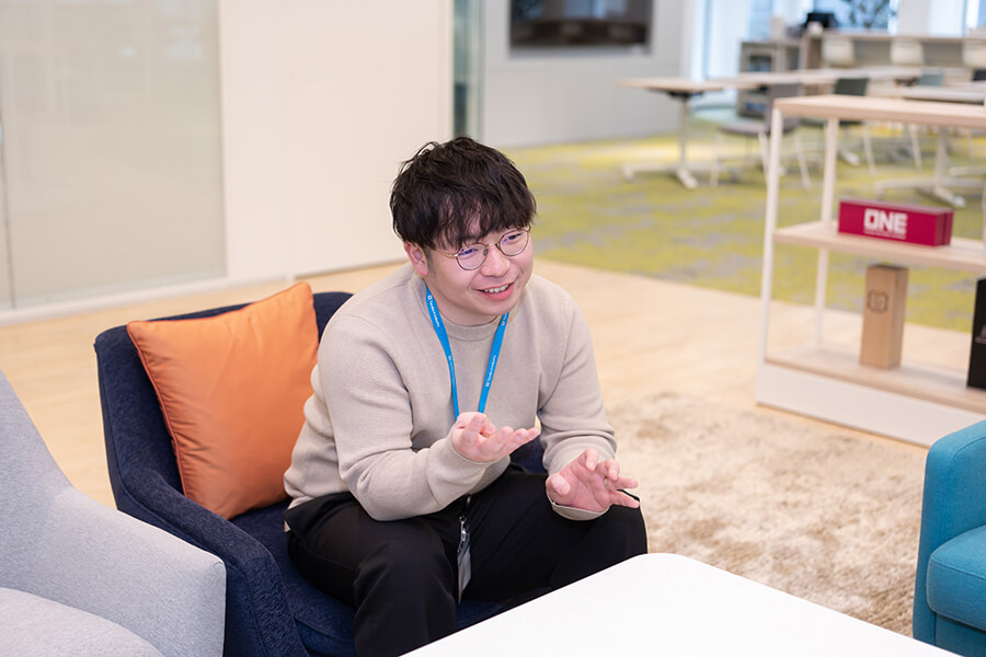 社員インタビュー